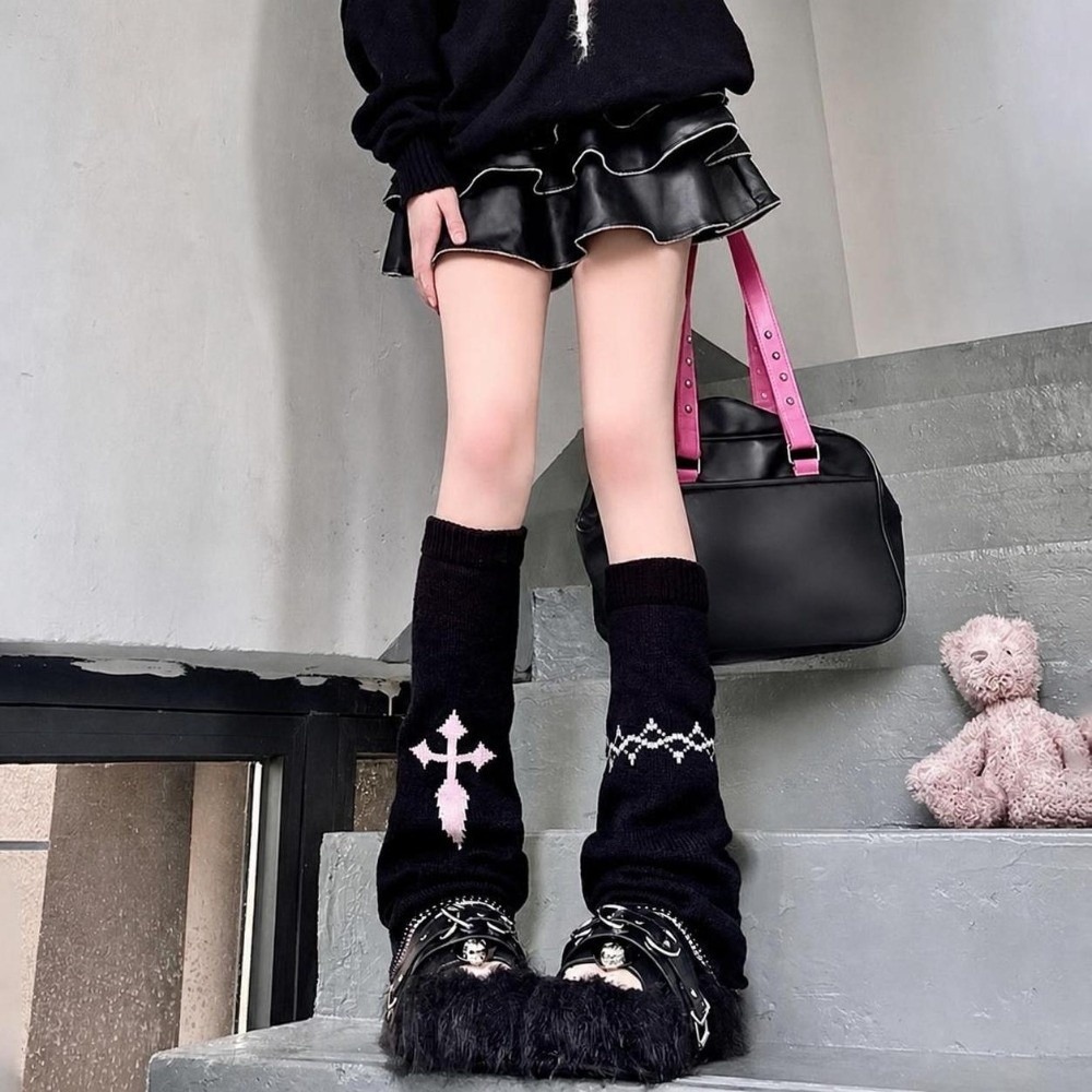 Alt Style Asymmetric Knit Leg  - Boot Sock Slouchy 评论和价格