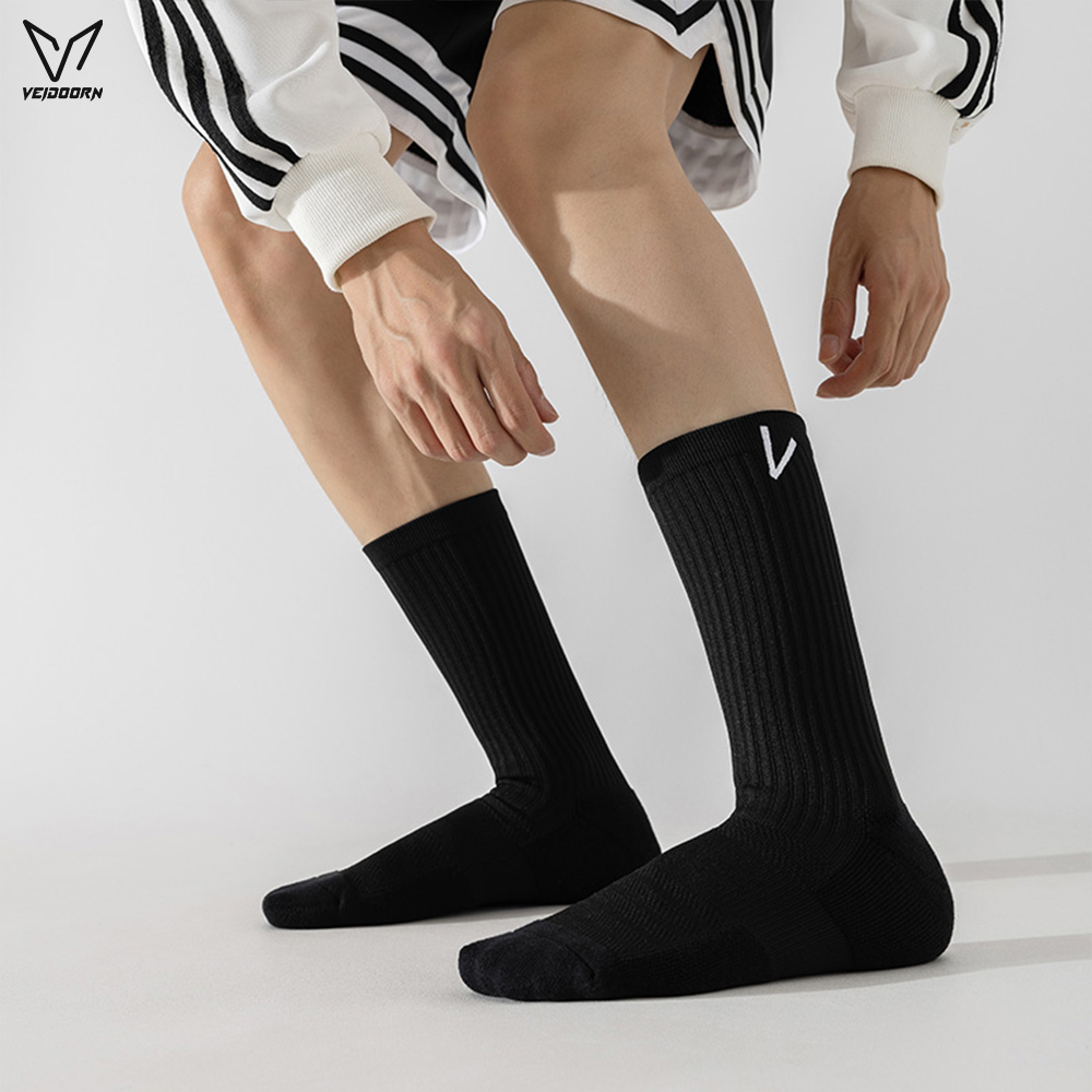 Veidoorn 4 Pairs Sports Socks  - Athletic Sock Cushion 评论和价格